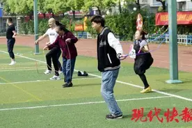 没受伤怎么骨折了呢图片