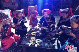 勾蓝瑶寨：一座古老与现代水乳交融的神奇村寨图片