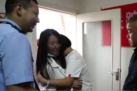 女儿2岁时被拐 父母不搬家苦寻22年 千里认亲终团圆图片