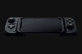 雷蛇推出全新游戏手柄Razer Kishi：安卓/iOS通用图片