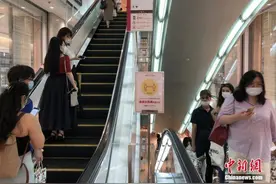 日本专家提醒室内高温易引发中暑 因新冠居家应警惕图片