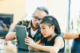 外媒：苹果计划关闭其iBooks Author和iTunes U应用图片