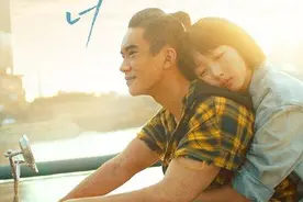 《少年的你》韩版海报公开，千玺都被P壮了图片