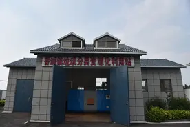 济宁邹城市香城镇：垃圾分类越来越细 美丽乡村越来越靓图片