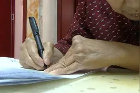 宁夏一对盲人夫妻办离婚，苦练一年签名才办成？民政局回应了图片