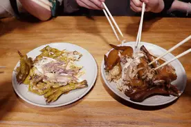 皮嫩肉滑，连骨头都咸香！土鸡现杀现做，包邮到家图片