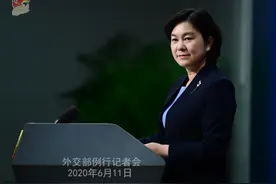 美军机飞越台湾上空，外交部回应：立即停止此类非法、挑衅行径图片
