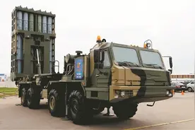 俄接连推出两大防空导弹系统图片