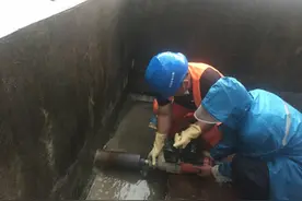 追踪：宝源花园雨水反涌问题已解决，已改造天台排水管图片