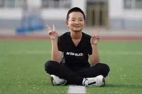 被围观的“钟美美”图片