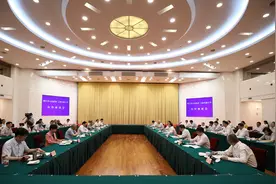 浙江与上海交大签约深化战略合作，将建海洋应用技术研究院图片