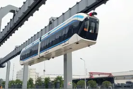湖北、成都争相建“空铁”，中国首条悬挂式单轨将落地何处？图片