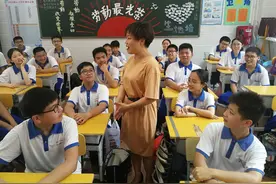 湖南师大附中博才实验中学表彰优秀学生优秀班级图片