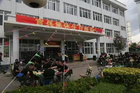 快围观兵哥哥的生日烧烤晚会，就问你有没有流口水图片