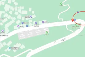 昨晚杭州男子在满觉陇骑车直接摔下山坡！还好当时有他们在...图片
