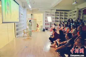 借助新媒体推广非遗闽剧艺术“80后”闽剧传承人成网红图片