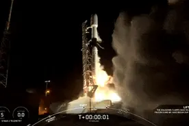 又一批SpaceX星链卫星成功发射 总数量达到540颗图片