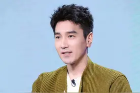 赵又廷身着杏黄色外套 帅气十足图片