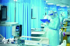 驼背“院长”的坚定步伐——访《在一起》主演张嘉译图片