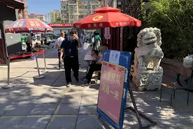 北京“非常时期”的疫情防控：逐户敲门排查，学生复课暂停图片