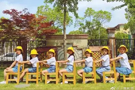 如何把毕业照拍出新意？一起来看崇明学子的创意合照吧图片
