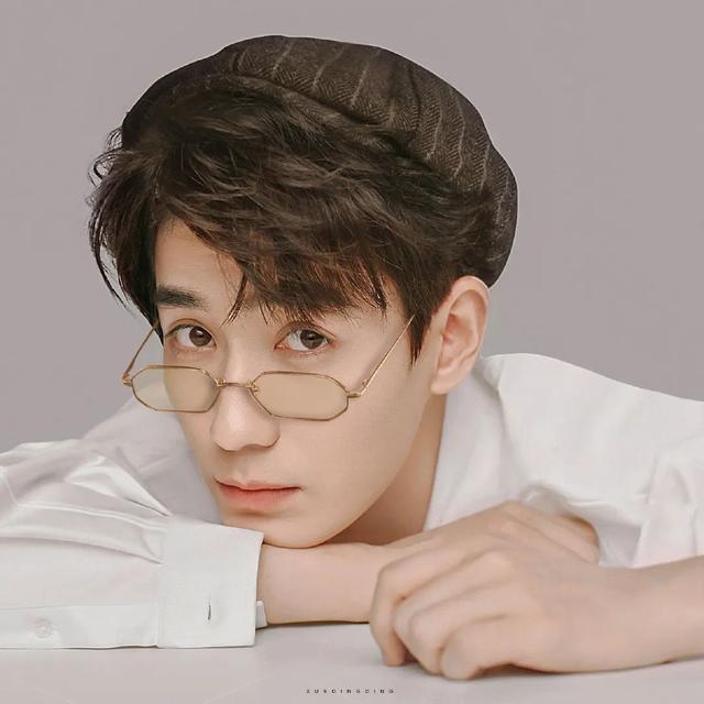 高冷,腹黑系列男生微信头像!就是这么酷!