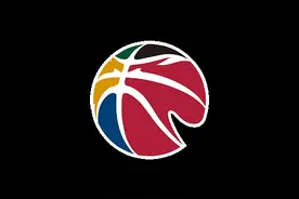 媒体人：CBA赞助商每赛季为普通球员提供两双球鞋 仅可选择尺码图片