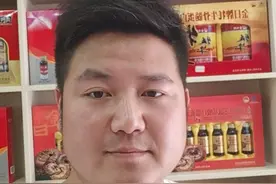 深夜跳河救人，这位勇士值得夸图片