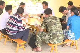 「丽江热线」杨承新在宁蒗县调研百日攻坚工作开展情况时强调：坚守使命担当 坚定不移打好脱贫攻坚收官战视频封面