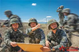 地表37℃，看解放军战斗体能拉练猛若虎图片