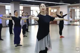 「“滨工”学堂探课行」舞出精彩，自由绽放图片