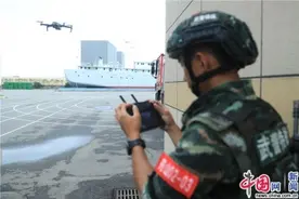 领航强军新时代 | 舟山武警特战队员开展船艇反劫持演练（组图）图片