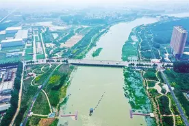 一条“翠玉”穿城过——写在西华县贾鲁河生态滨河公园向市民开放之际图片