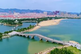 101秒丨治愈系！慢下脚步来赏威海经区那山那海那人图片