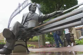 北美观察丨雕像易拆 制度难改图片