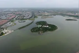 36秒丨一湖秀色彰显湿地明珠 大美东营鸣翠湖图片