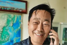 战高温、夺高产，中国重汽4万职工争当最美劳动者图片