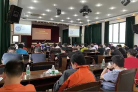黄金逃生时间60秒！随手一个动作，千万要记得做！图片