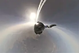 极地万米高空伞降 俄空降兵如此拼命为哪般图片