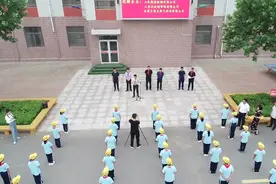 东营广饶：“小黄帽”托起大安全图片