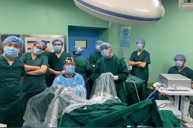 12分钟解决10年痛苦，上海仁济医院完成西藏日喀则首例钬激光前列腺剜除术图片