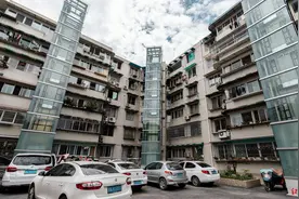 成都这个老小区6个单元新装6部电梯，78户业主100%签下同意书怎么做到的？图片