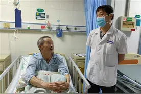 六旬爹爹不幸舌头患癌，医生巧用大腿皮瓣为他“再造”舌头图片