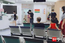 快！立刻抢救！5岁男孩被电击了图片