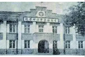 毕业季丨青岛明德中学一次又一次在被欺压的夹缝中生存图片