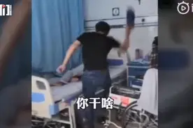 父亲偏瘫住院不愿翻身，儿子用拖鞋猛抽屁股5次！警方：行拘图片