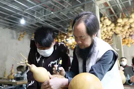 李德华：小葫芦画出扶贫大产业图片