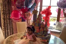 思念满溢！父亲节前夕，科比小女儿迎一周岁生日图片