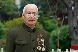 《龙》杂志：乃堆拉山口的较量——中印边境自卫反击战亲历记图片