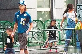 木村拓哉两个女儿为他庆祝父亲节。这一家的气氛，真有爱啊图片